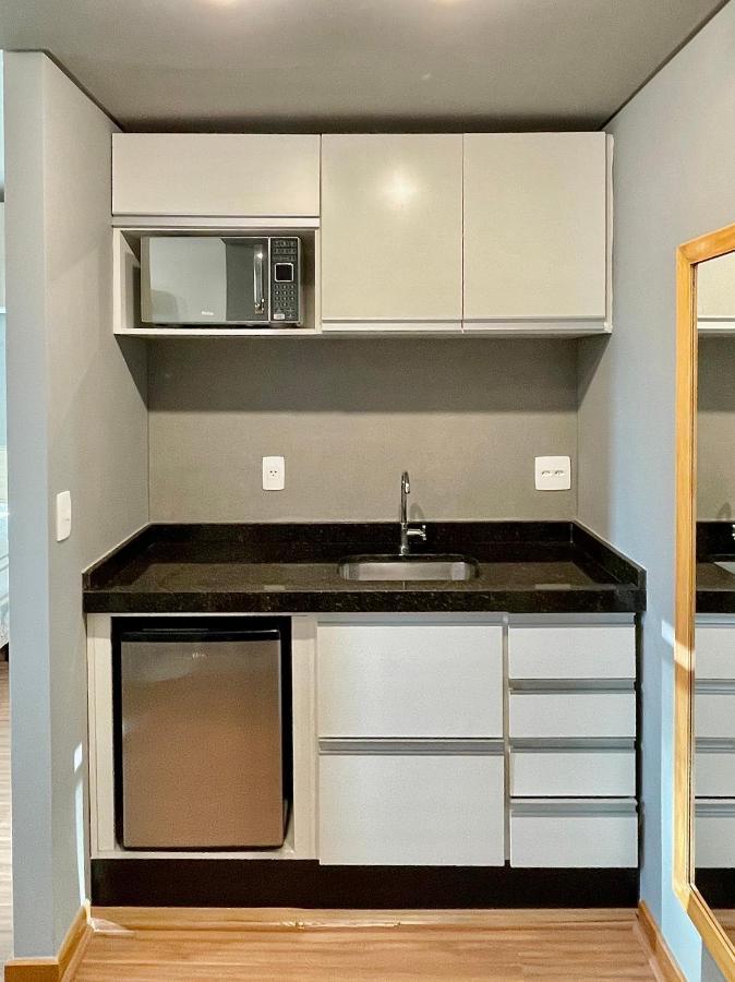 Flat Particular Incrivel Dentro Do Qs Oscar Freire, Proximo Ao Hospital Clinicas São Paulo